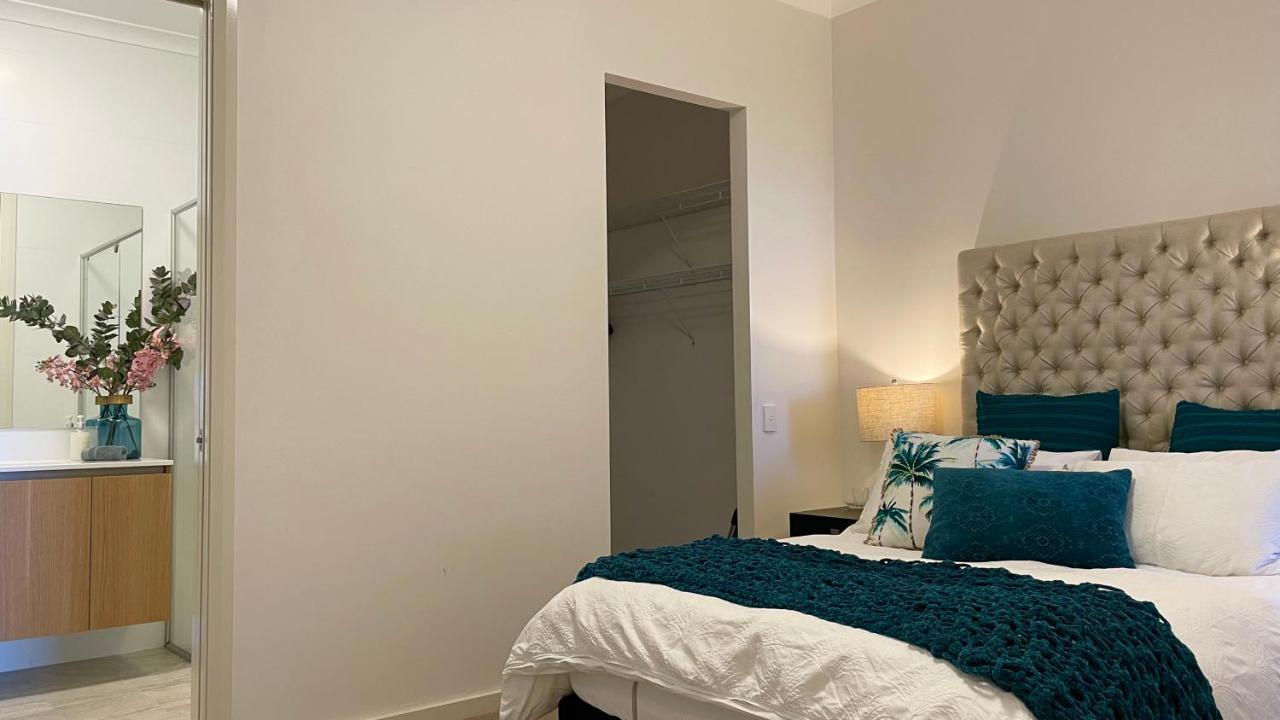 Mariner'S Cove ~ Luxe Waterfront Apartment Mindarie Extérieur photo